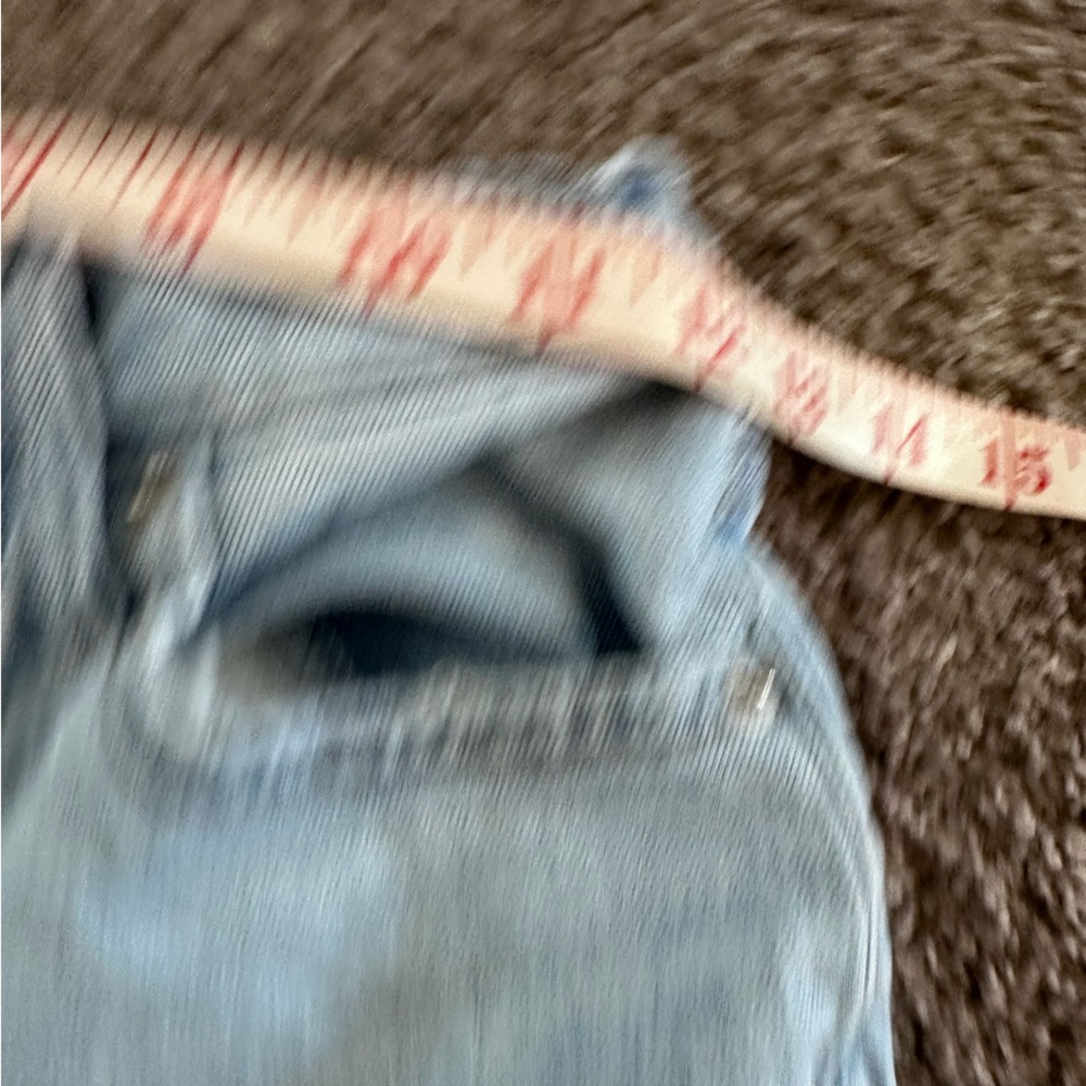 Universal Thread High Rise Light Blue Jeans ❄️ - Picture 3 of 4